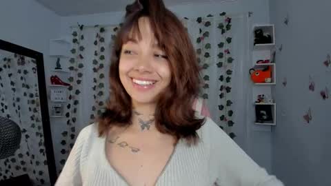 Snapshot of azumi_saan chatting on 29, 11, 2025 azumi saan online show from 29, 11, 2025