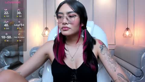 Snapshot of azurakindong chatting on 30, 12, 2024 Azura online show from 30, 12, 2024