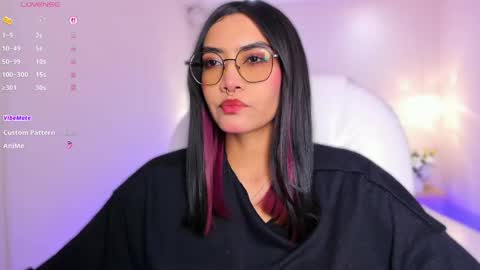 Azura online show from 20, 5, 2026