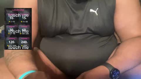 Snapshot of azzlikemine chatting on 23, 9, 2025 cjae online show from 23, 9, 2025