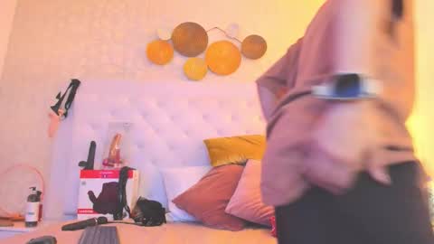 Anny online show from 27, 10, 2025