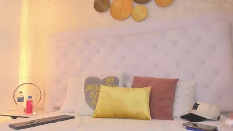 Anny online show from 9, 2, 2026