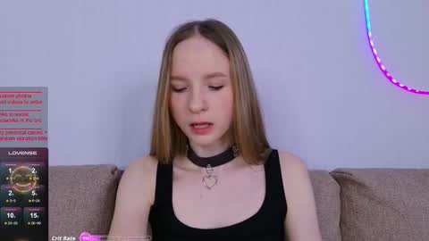 b4by_emilia online show from 29, 11, 2025