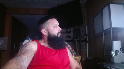 Snapshot of b713htx chatting on 20, 5, 2026 Miguel online show from 20, 5, 2026