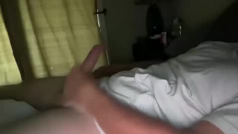 b_boy20166 online show from 17, 10, 2025