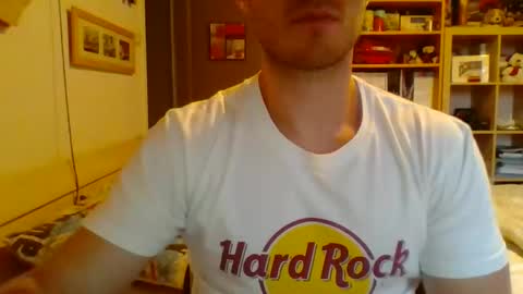 Snapshot of babacoolmagic chatting on 18, 10, 2025 babacoolmagic online show from 18, 10, 2025