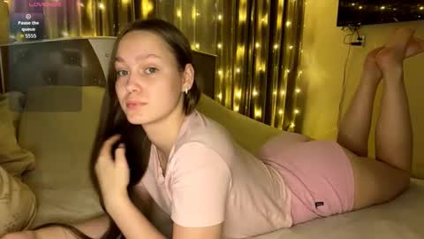 Anny Simpson online show from 25, 11, 2025