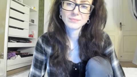 Snapshot of babby_jewel chatting on 6, 12, 2024 babby_jewel online show from 6, 12, 2024