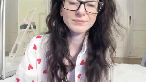 Snapshot of babby_jewel chatting on 1, 3, 2025 babby_jewel online show from 1, 3, 2025