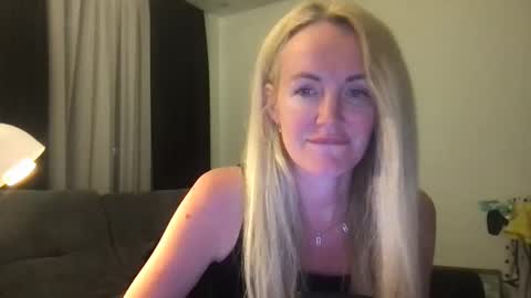babe_dia online show from 2, 6, 2026