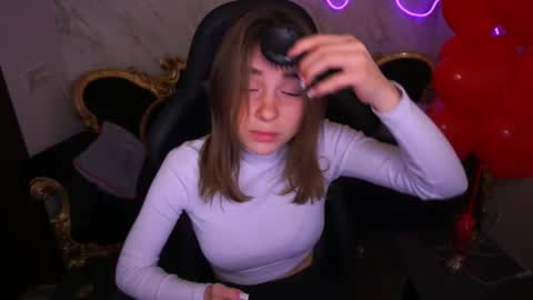 Snapshot of babe_dollie chatting on 17, 2, 2025 Babe online show from 17, 2, 2025