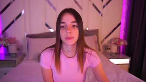 Snapshot of babe_dollie chatting on 26, 6, 2026 Babe online show from 26, 6, 2026