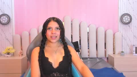 Snapshot of babe_vennus chatting on 14, 5, 2026 Venus online show from 14, 5, 2026