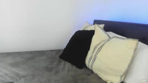 BabieLynn online show from 1, 1, 2025