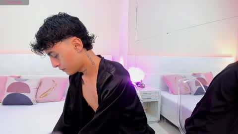 Ander online show from 8, 3, 2025