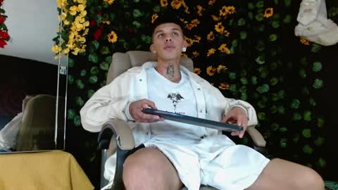 OF GxoXabs online show from 15, 12, 2024