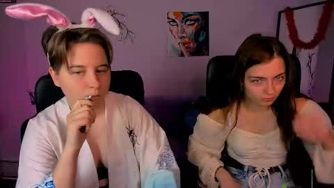 Snapshot of baby_hotte chatting on 14, 11, 2025 baby online show from 14, 11, 2025