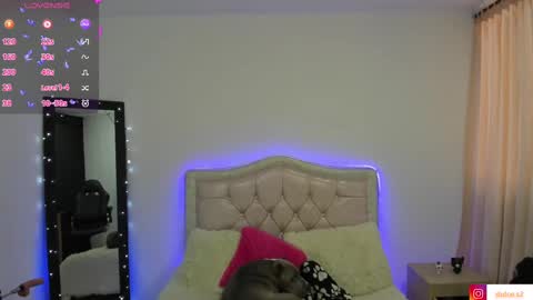Snapshot of baby_love03 chatting on 19, 2, 2025 Dulce Stefa online show from 19, 2, 2025