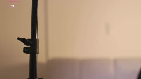 Snapshot of baby_rausch chatting on 1, 12, 2025 baby_rausch online show from 1, 12, 2025