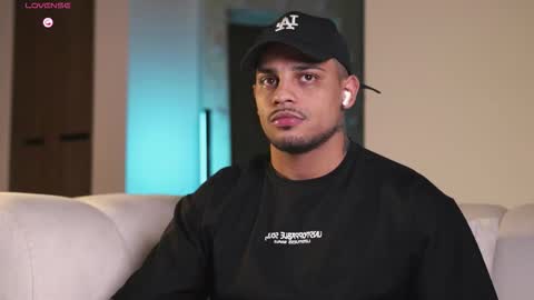 Snapshot of baby_rausch chatting on 15, 12, 2025 baby_rausch online show from 15, 12, 2025