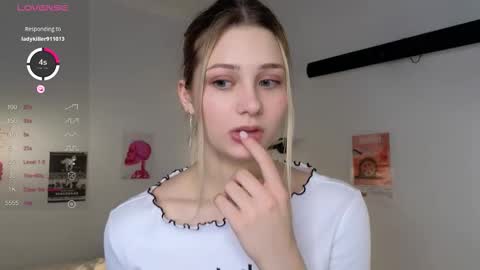 Ruth online show from 22, 10, 2025