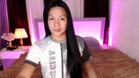   AMANDA  online show from 15, 6, 2026