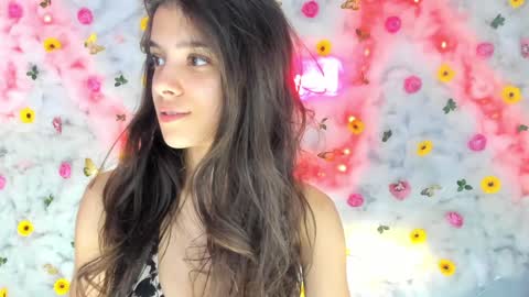 Snapshot of babyaylin chatting on 14, 1, 2025 Aylin  online show from 14, 1, 2025