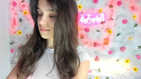 Snapshot of babyaylin chatting on 21, 1, 2025 Aylin  online show from 21, 1, 2025