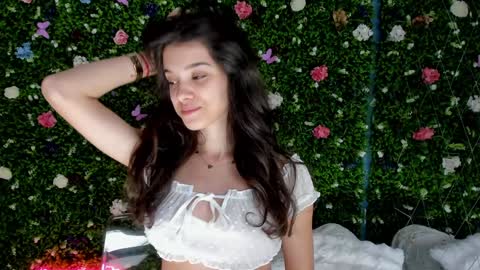 Snapshot of babyaylin chatting on 19, 9, 2025 Aylin  online show from 19, 9, 2025