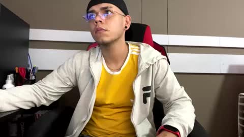 Snapshot of babycrazy24love chatting on 1, 3, 2025 babycrazy24love online show from 1, 3, 2025