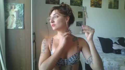 babydemon6 online show from 12, 1, 2025