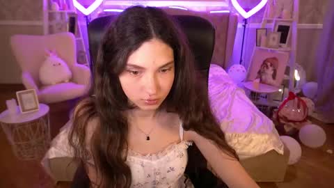 Sasha online show from 6, 3, 2025