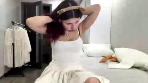 Snapshot of babyjune18 chatting on 10, 10, 2025 Kate online show from 10, 10, 2025