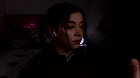kathisaenz  online show from 17, 6, 2026
