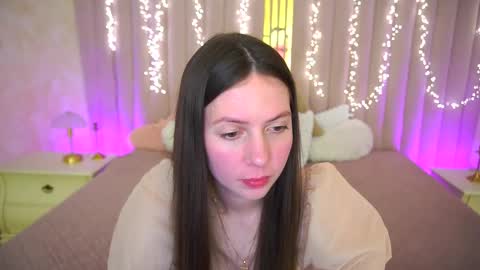 Lady Vi online show from 15, 4, 2026