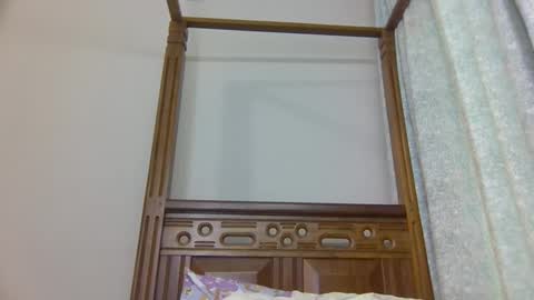 babytylerr online show from 16, 11, 2025