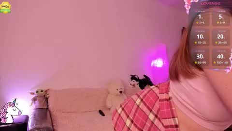 Snapshot of babyuniporn chatting on 19, 12, 2025 Eva online show from 19, 12, 2025