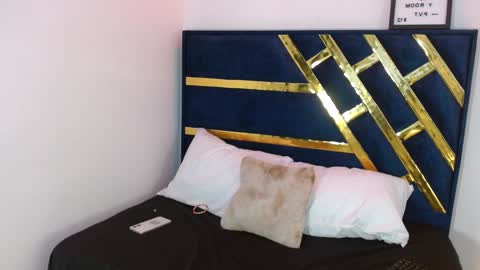 Snapshot of babyvalen69 chatting on 18, 2, 2026 VALENTINA online show from 18, 2, 2026