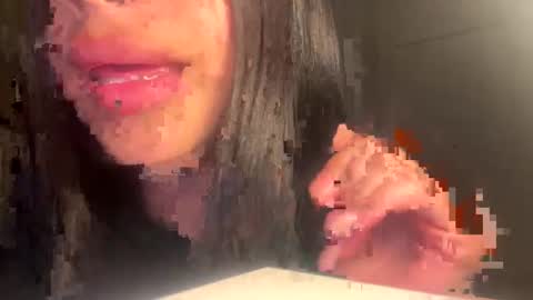 Snapshot of babyynaughty chatting on 21, 9, 2025 babyynaughty online show from 21, 9, 2025