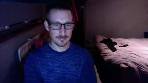 Snapshot of bad_dad43 chatting on 2, 1, 2025 Bad dad43 online show from 2, 1, 2025