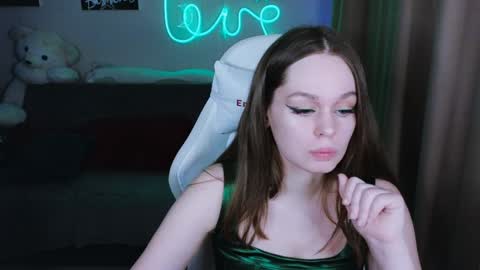 Snapshot of bad_girl009 chatting on 16, 1, 2025 Lin online show from 16, 1, 2025