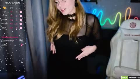 Snapshot of bad_girl009 chatting on 18, 10, 2025 Lin online show from 18, 10, 2025