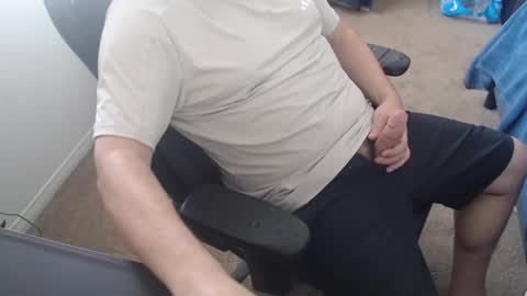 Snapshot of baddaddy77 chatting on 8, 10, 2025 baddaddy77 online show from 8, 10, 2025