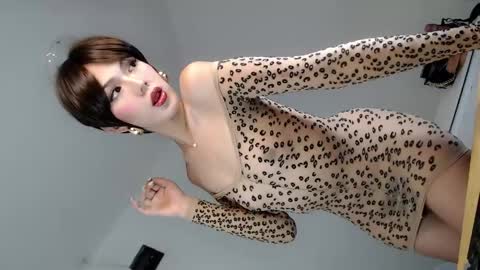 Hello  im your lovely Cheska online show from 27, 4, 2026