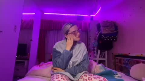baddieprettypussy online show from 26, 6, 2026