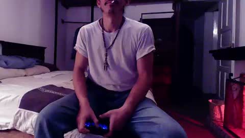 Snapshot of badhombremx chatting on 20, 7, 2026 Mexican livin Off the Wall online show from 20, 7, 2026