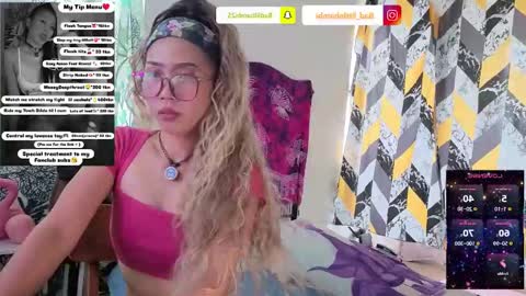 Snapshot of badlilbambi chatting on 22, 9, 2025 badlilbambi online show from 22, 9, 2025