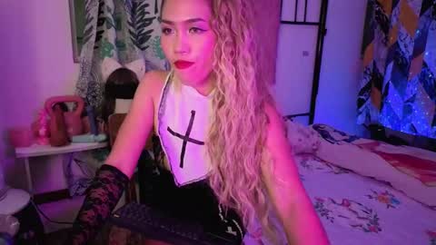 Snapshot of badlilbambi chatting on 3, 10, 2025 badlilbambi online show from 3, 10, 2025