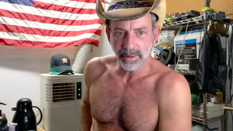 Snapshot of badnightwolf chatting on 11, 9, 2025 Silver online show from 11, 9, 2025