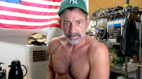 Snapshot of badnightwolf chatting on 11, 9, 2025 Silver online show from 11, 9, 2025